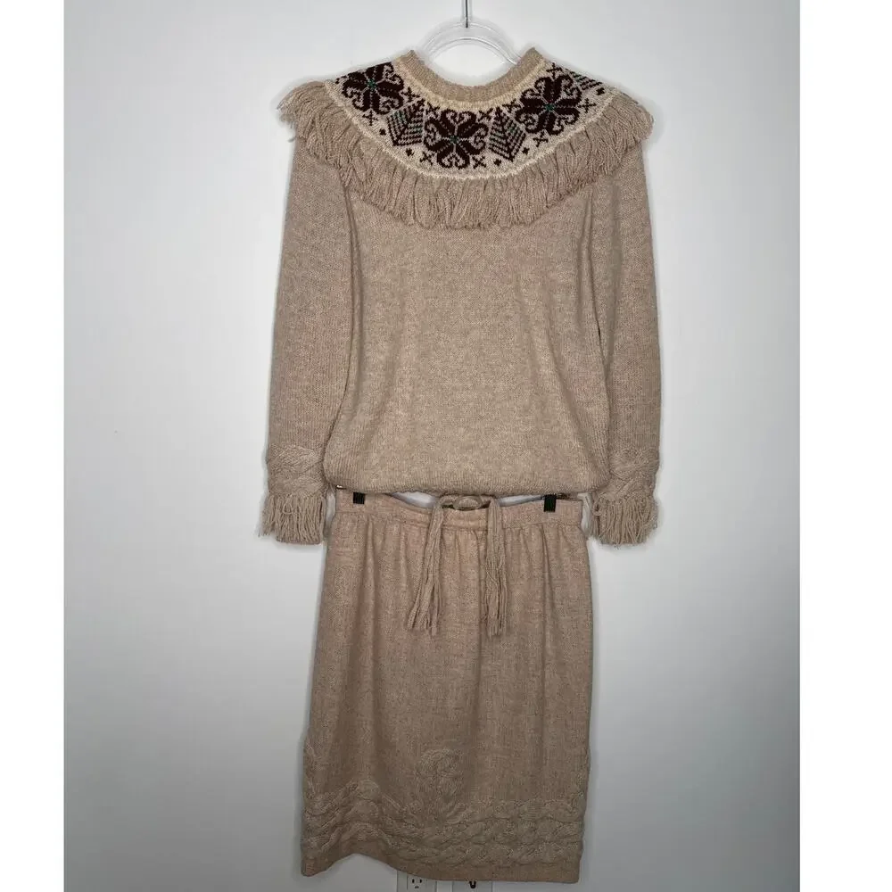 1970s Unbranded Nordic Knit Sweater & Skirt Set w/ Belt medium